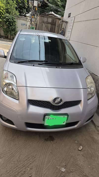 Toyota Vitz 2010