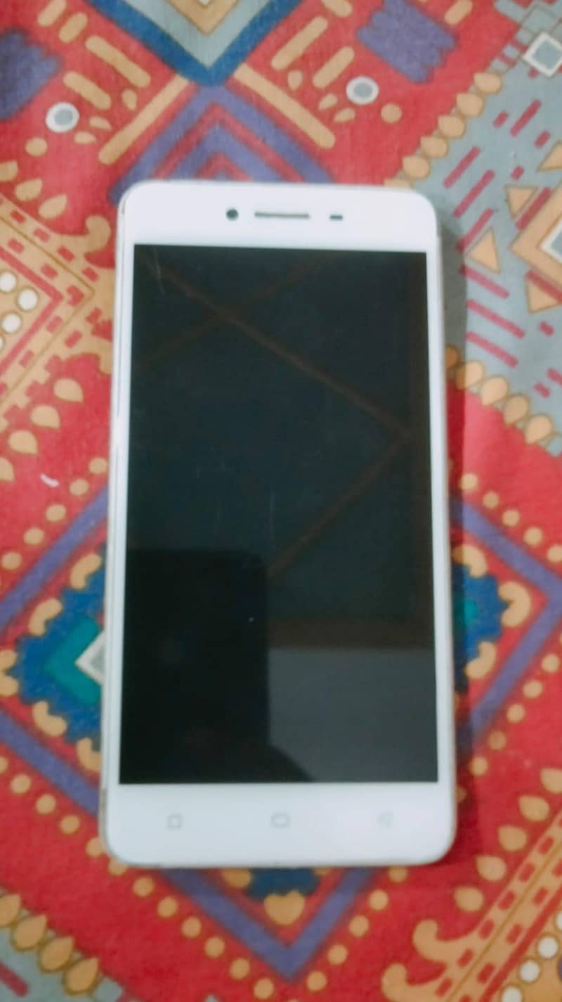 OPPO A37 0