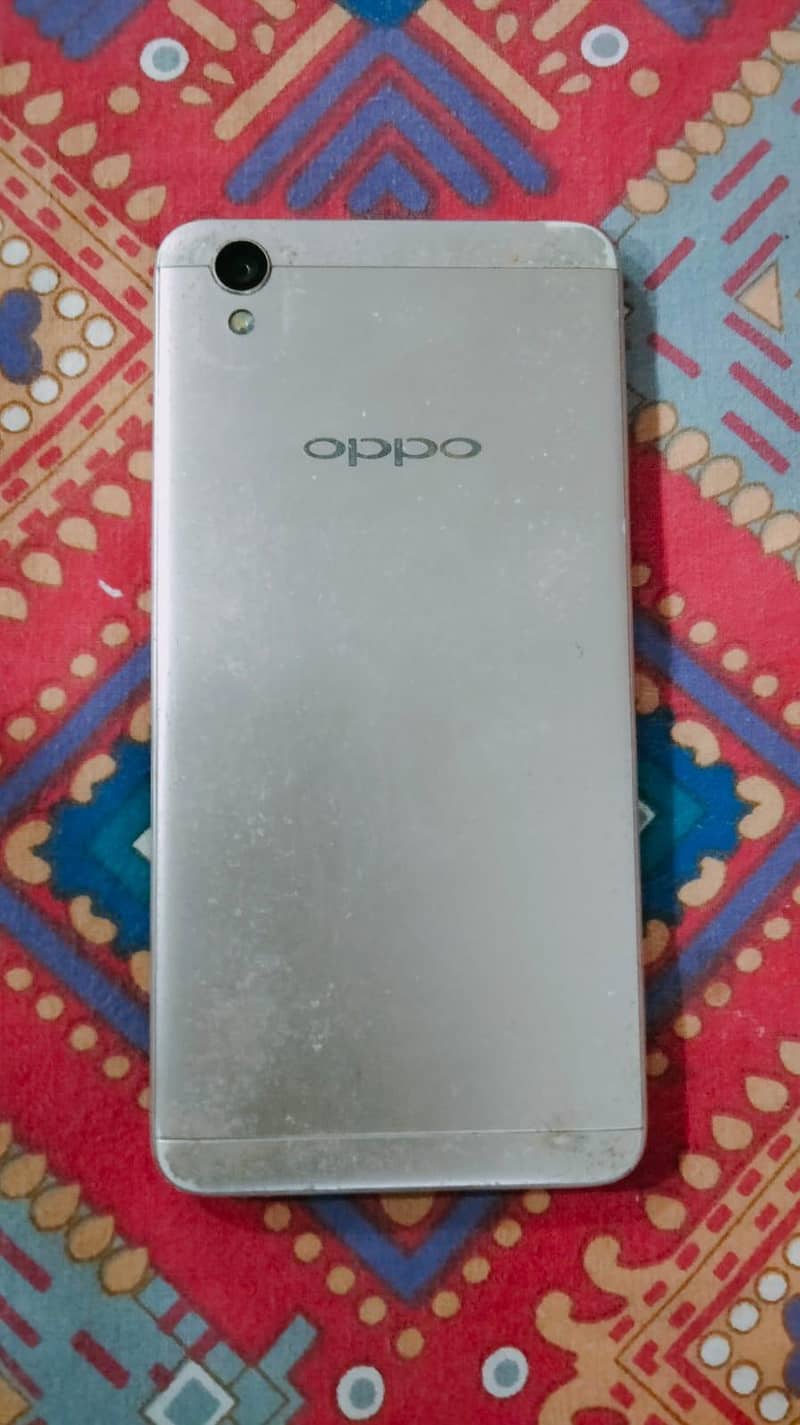 OPPO A37 1