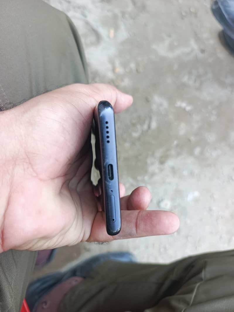 Xiaomi Redmi Note 14 Pro Plus 3
