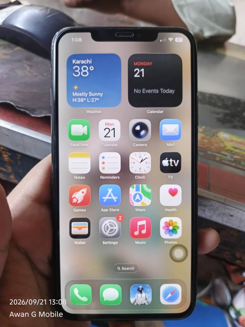 Apple iPhone 11 Pro Max 1