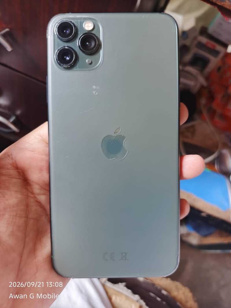 Apple iPhone 11 Pro Max 2