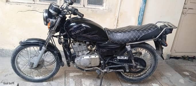Suzuki gs 150