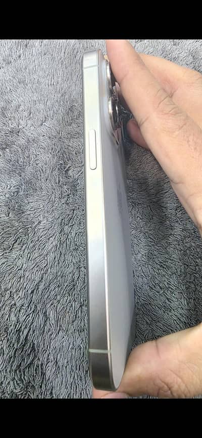 Apple iPhone 15 Pro