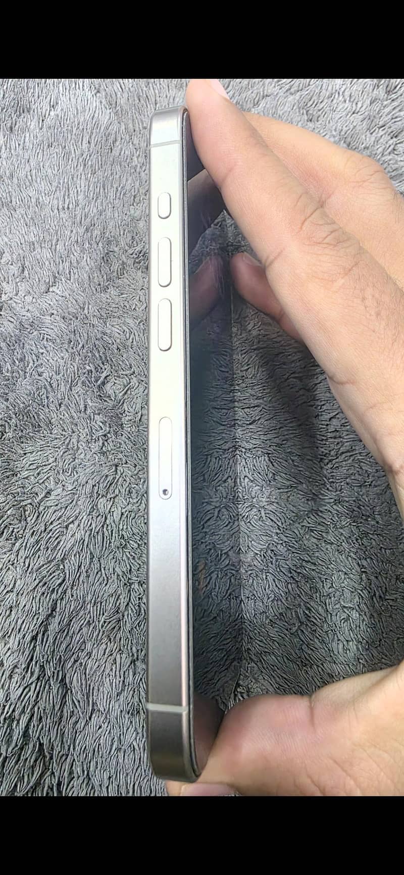 Apple iPhone 15 Pro 1
