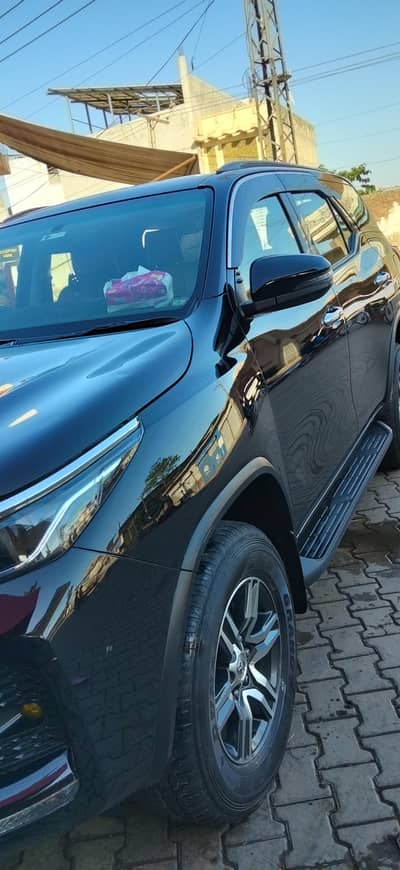Toyota Fortuner 2022 by 2024 G