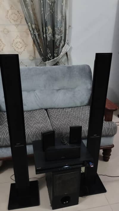 sony home theather dz840