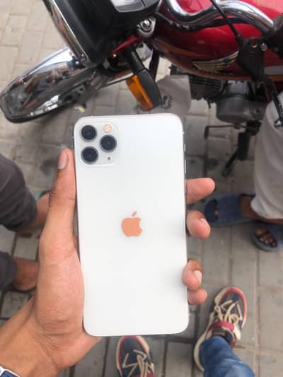 Apple iPhone 11 Pro