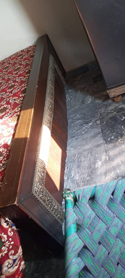 Bed and metric oxford company