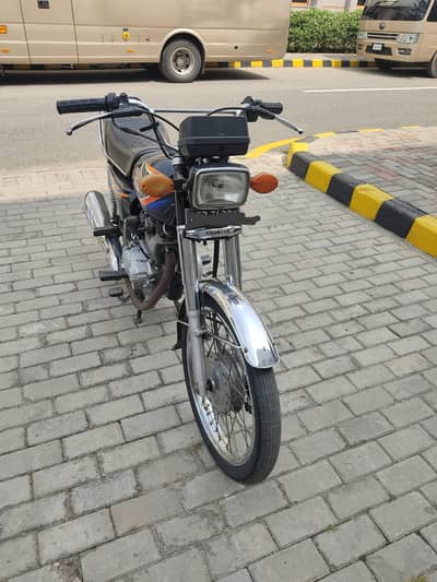 Honda CG-125 Black For Sale