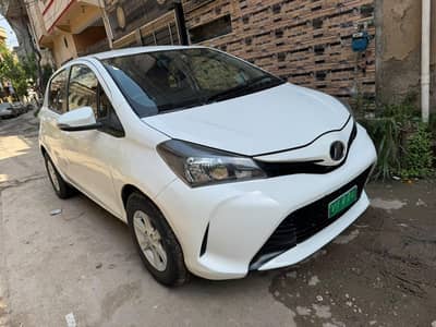 Toyota Vitz 2014