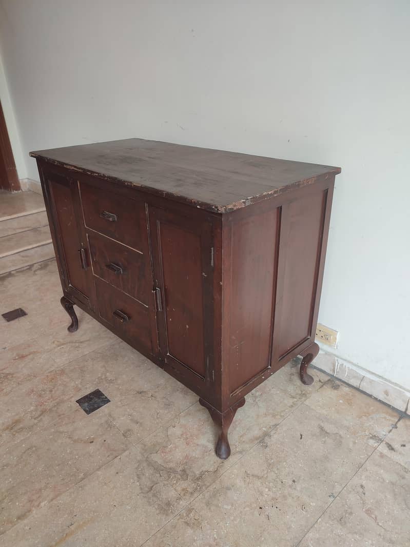 ANTIQUE SIDEBOARD 3