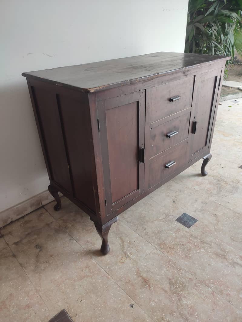 ANTIQUE SIDEBOARD 6