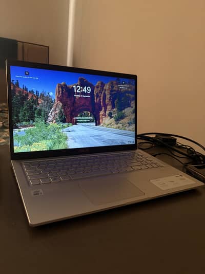 ASUS VivoBook 15 X515JA | Core i7 10th Gen | 8GB RAM | 512GB SSD