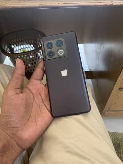 One Plus 10 Pro (Exchange olny)
