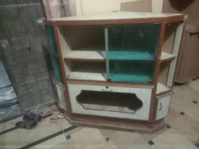 ایک عدد ٹی وی ریک
