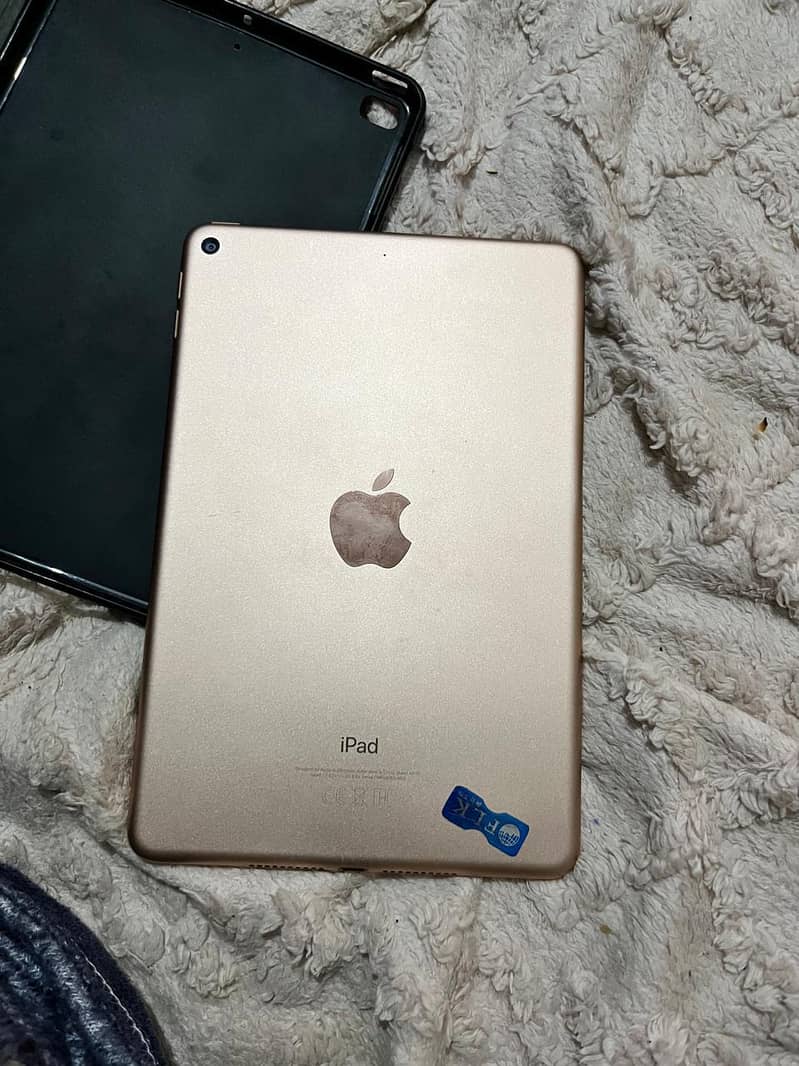Apple iPad Mini 5 64GB WiFi – 10/10 Condition 2