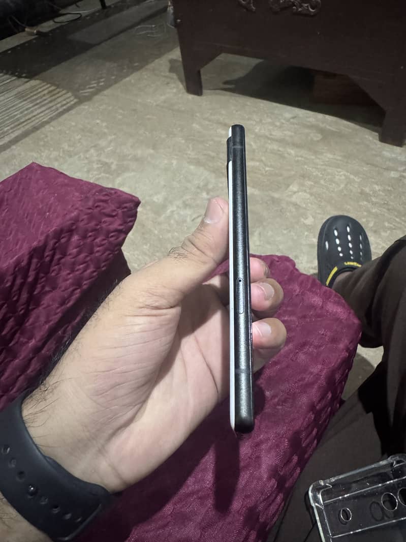 Google Pixel 6a 1