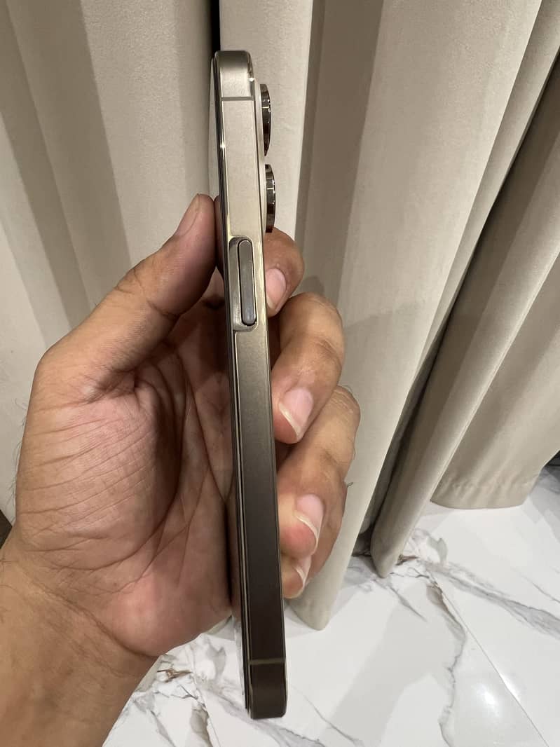 Apple iPhone 14 Pro 1