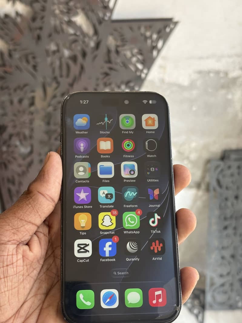 Apple iPhone 14 Pro 0