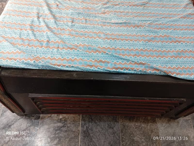 Single Bed 4 x 6.5 2