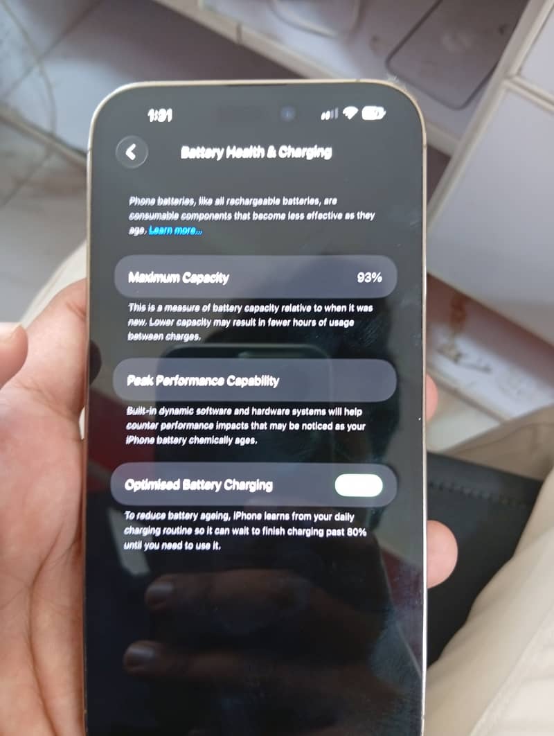 Apple iPhone 14 Pro Max 1