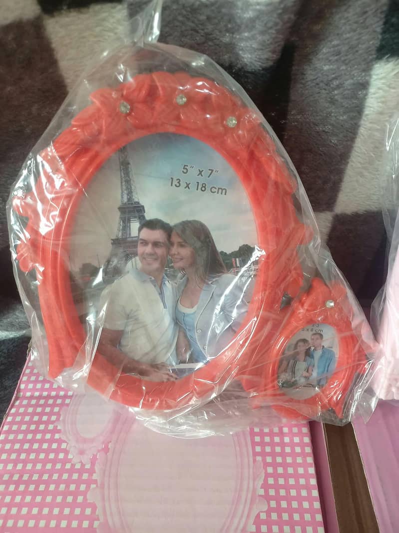 picture frames 1