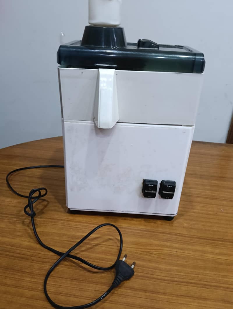 juicer machine 7