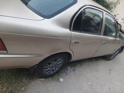 Toyota Corolla XE 2000