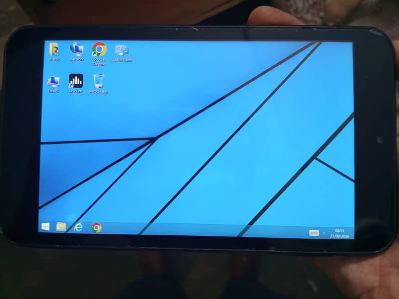 Linx 7 Window Tablet 1
