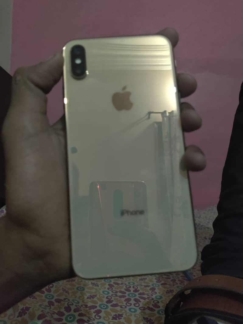 iPhone 3