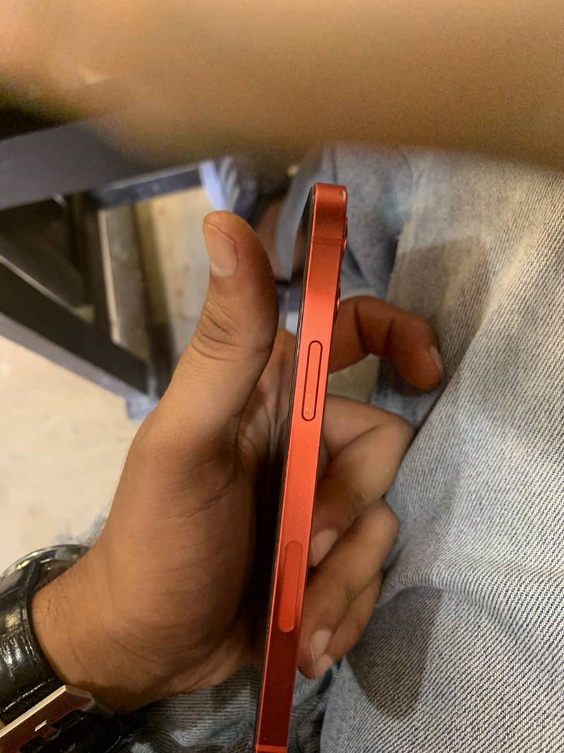 Apple iPhone 12 5