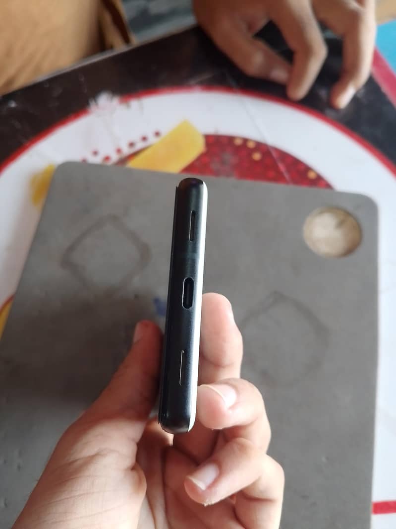 Google Pixel 6a 3