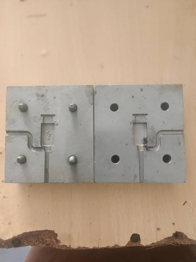 data cable machine 12