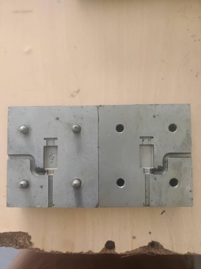 data cable machine 13