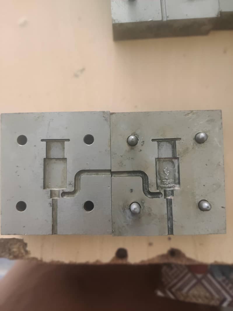 data cable machine 14