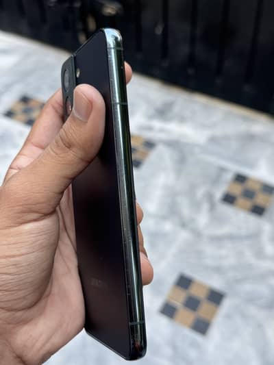 Samsung Mobile S22