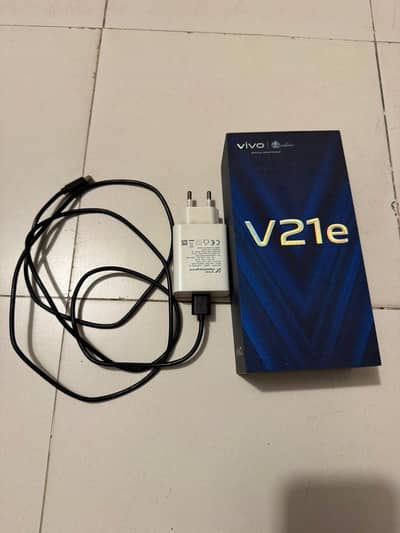 Vivo V21e full box
