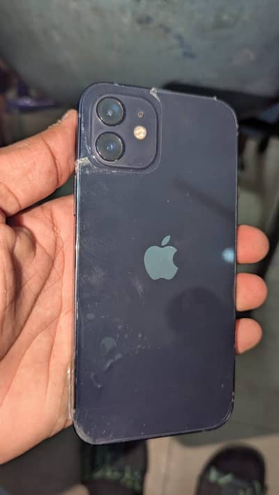 Apple iPhone 12