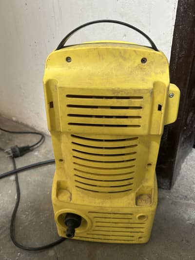 Original Kärcher K2 Compact — Made in Germany.