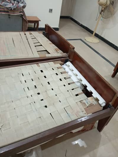 2 single bed for urgent sale