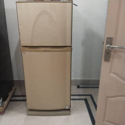 Dawlance Refrigerator