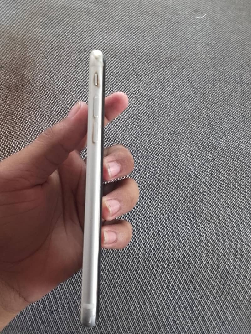 Apple iPhone SE 5