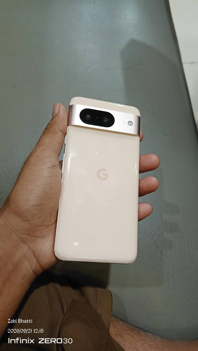 Google Pixel 8 5