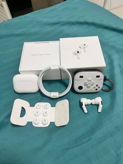 Airpods Pro 2nd Gen with full box for sale me no repair