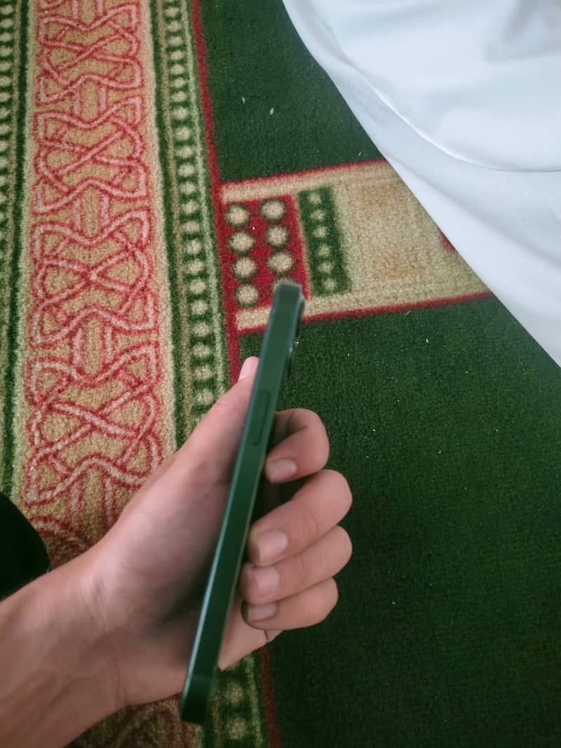 iphone 13 3
