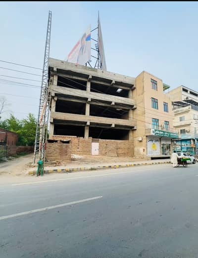 23 Marla 4 Storey Commercial Building Available For Rent Prime Location Sargodha Ideal For: Hospitals, Clinics, Labs, Brands, Banks, Corporate Offices, Schools & Showrooms