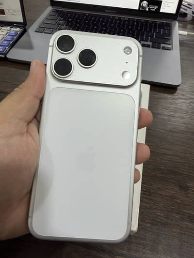 Apple iPhone 17 Pro Max