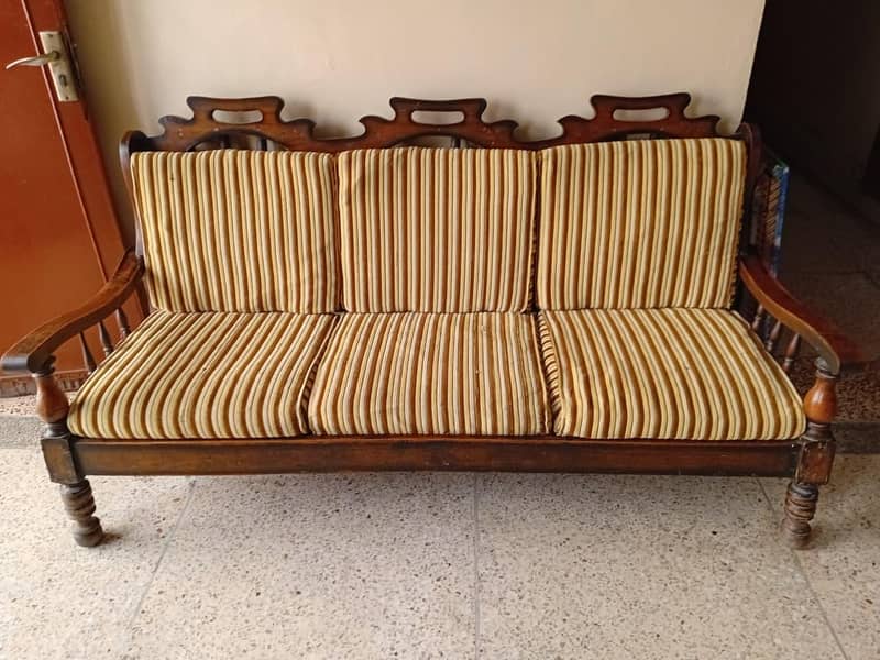 Sofas 0