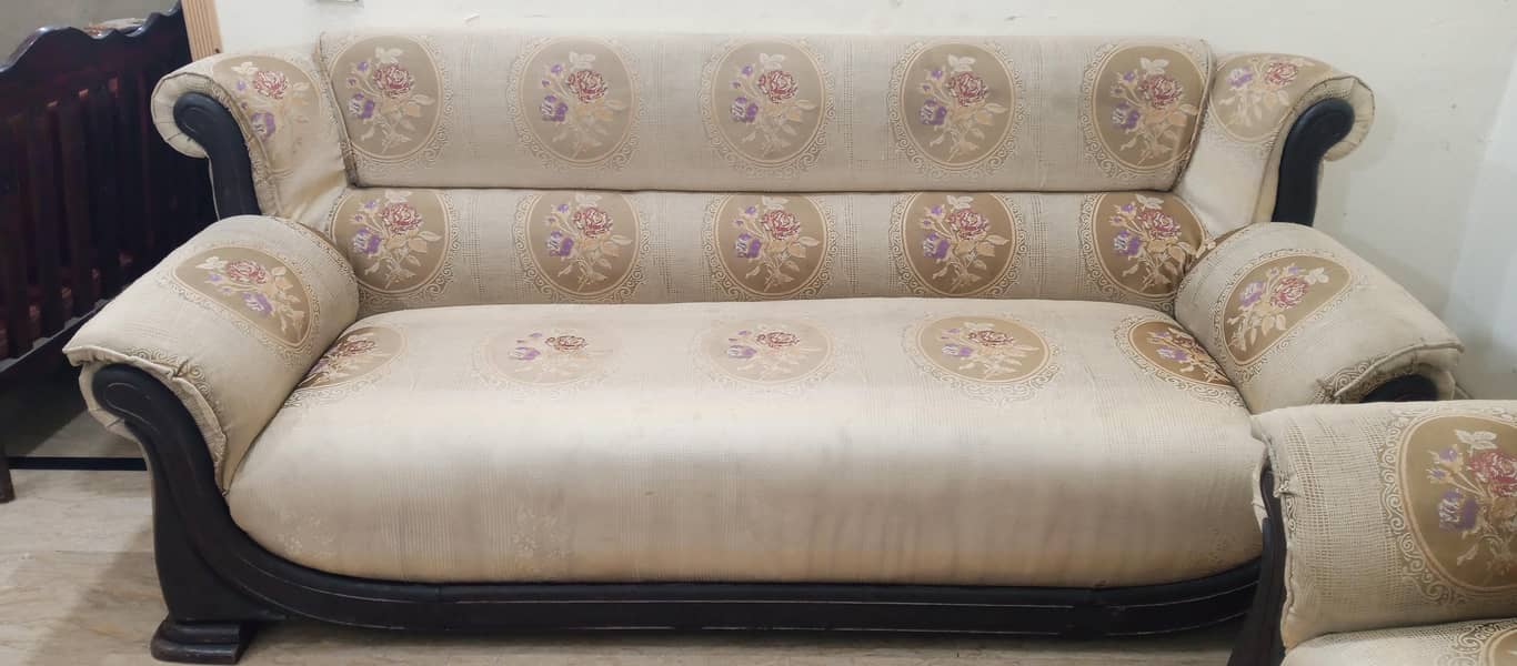 Sofa set 0